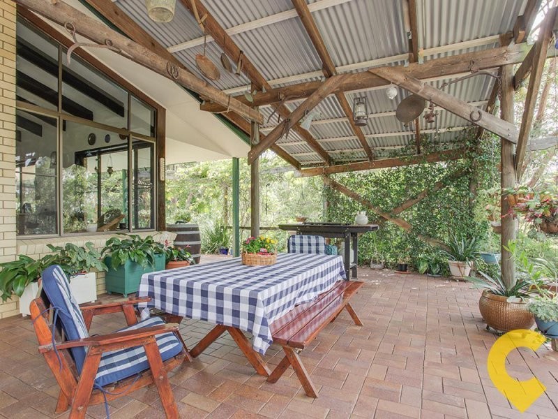 32 Collins Street, Moorina QLD 4506
