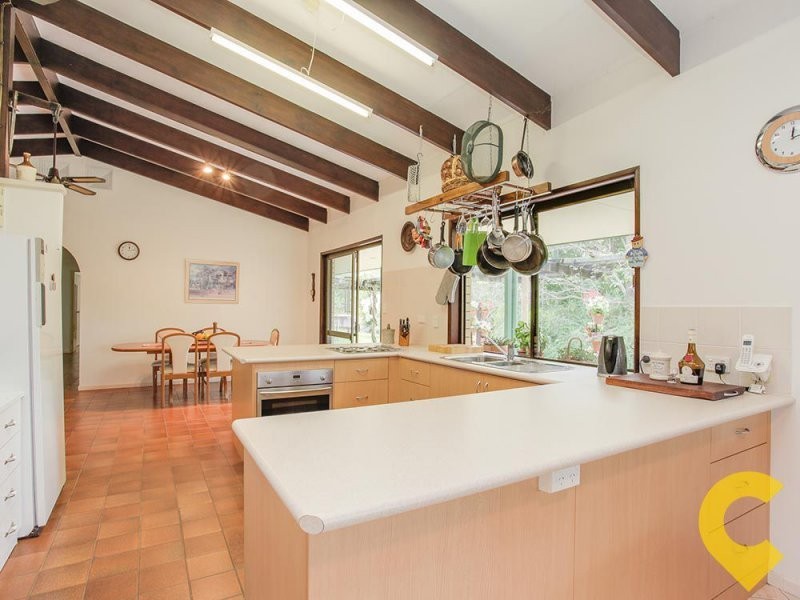32 Collins Street, Moorina QLD 4506