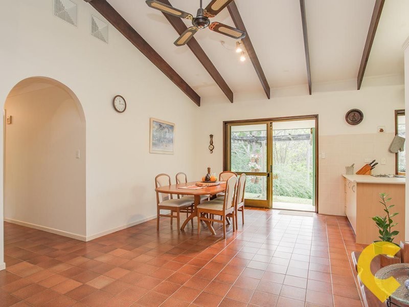 32 Collins Street, Moorina QLD 4506