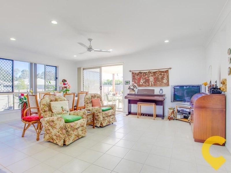 1 Peacherine Circuit, Bellmere QLD 4510