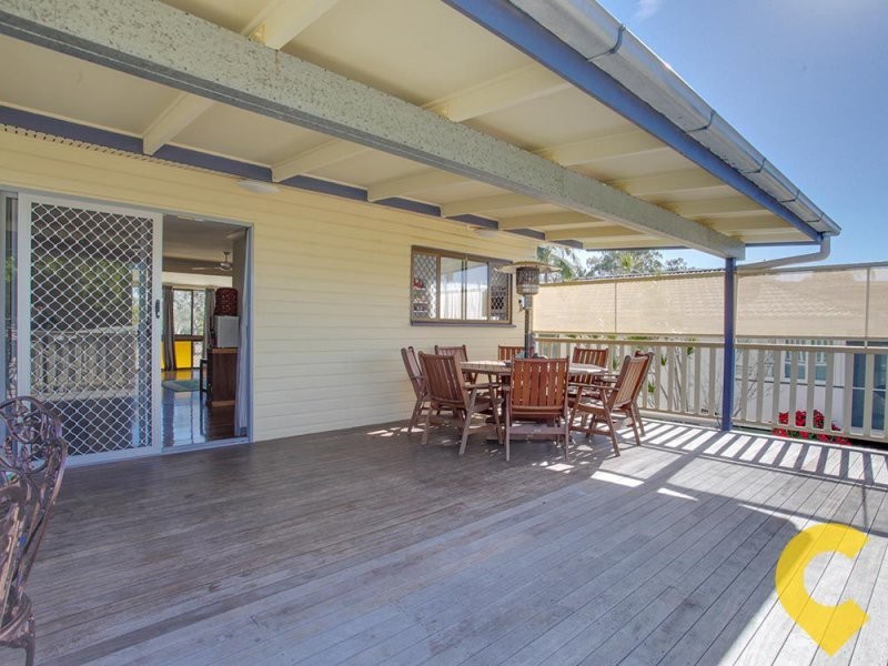 24 College Road, Clontarf QLD 4019