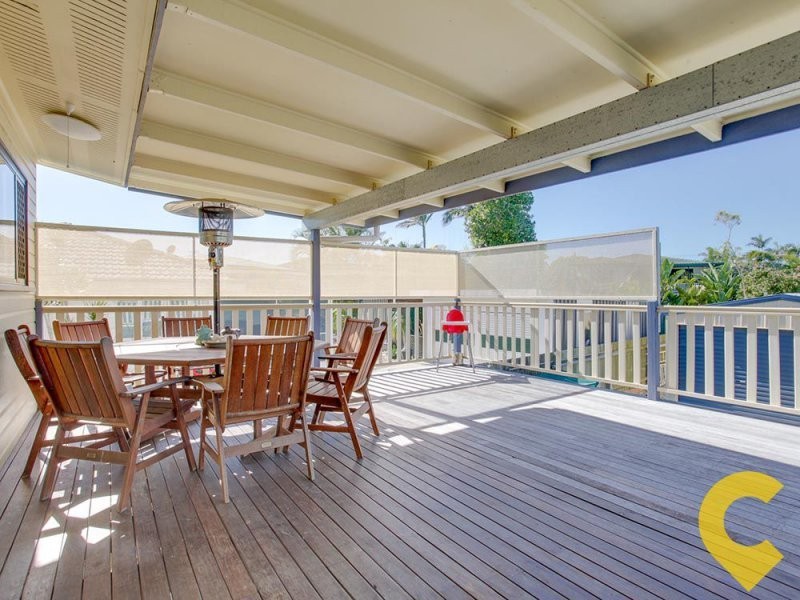 24 College Road, Clontarf QLD 4019