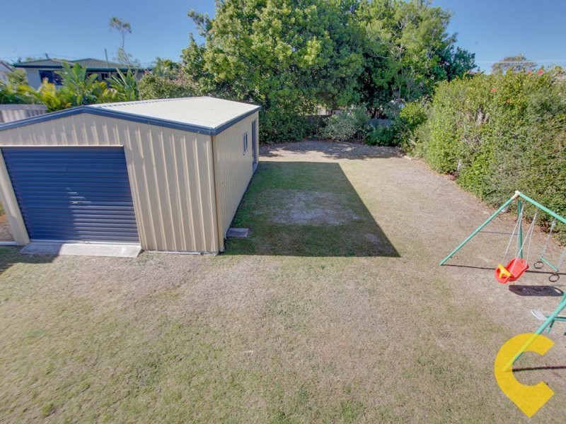 24 College Road, Clontarf QLD 4019