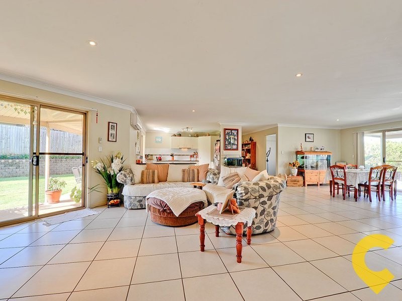 11 Brushbox Place, Upper Caboolture QLD 4510
