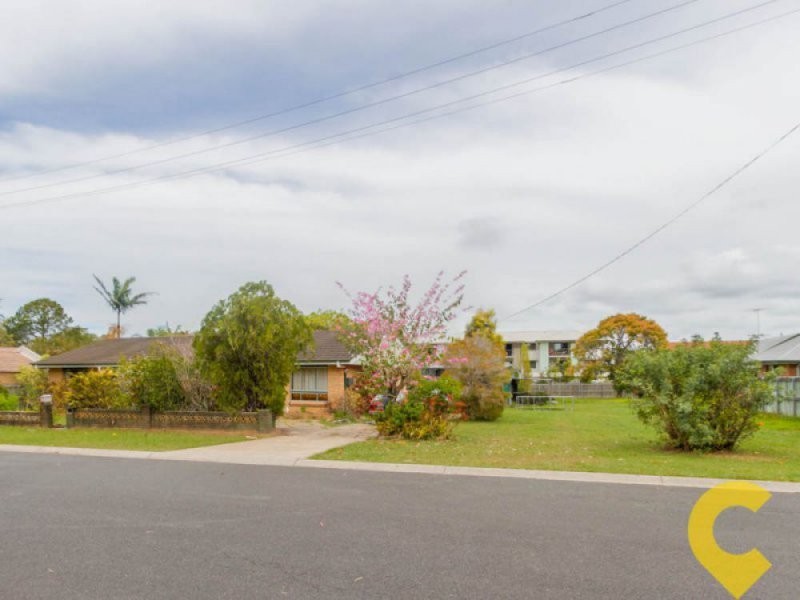 14-16 Dennis Street, Caboolture QLD 4510