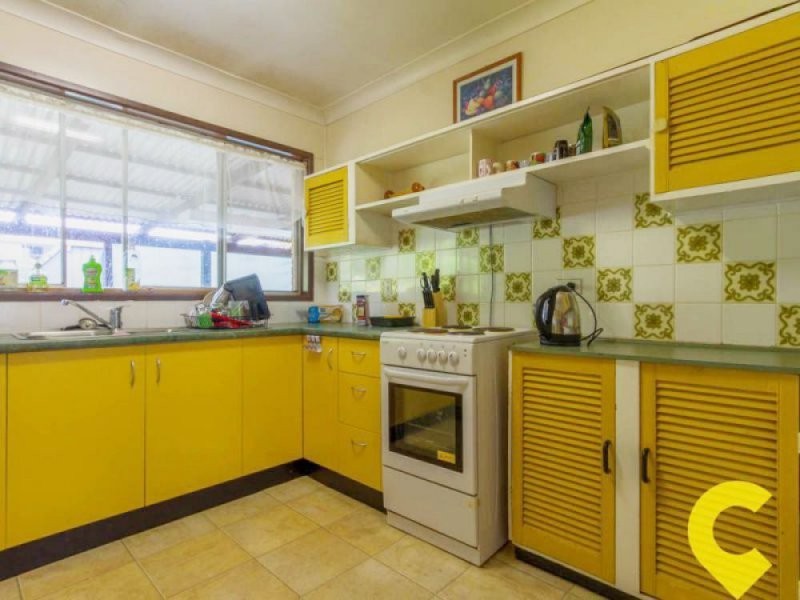 14-16 Dennis Street, Caboolture QLD 4510