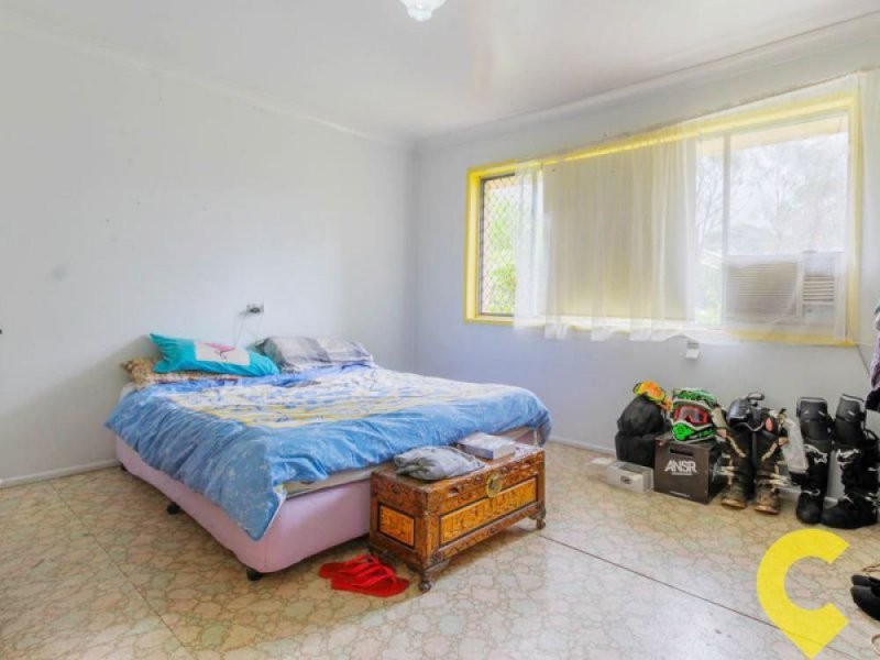 14-16 Dennis Street, Caboolture QLD 4510