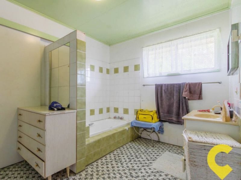 14-16 Dennis Street, Caboolture QLD 4510