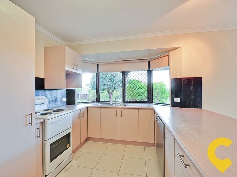 18 Crestleigh Court, Morayfield QLD 4506