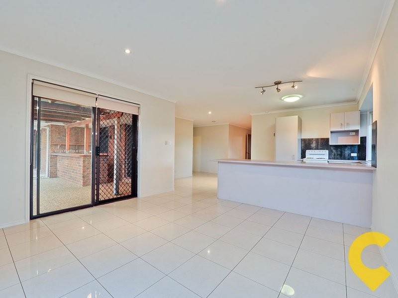 18 Crestleigh Court, Morayfield QLD 4506