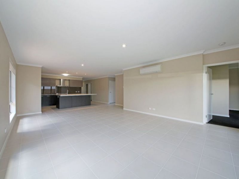 83 Jinabara Close, Narangba QLD 4504
