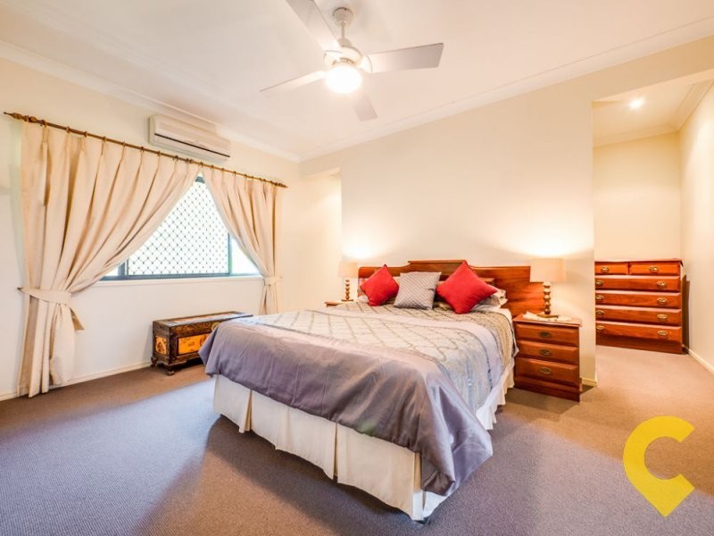 18 Ridgegarden Drive, Morayfield QLD 4506