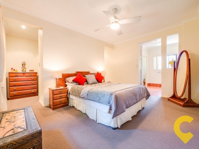 18 Ridgegarden Drive, Morayfield QLD 4506