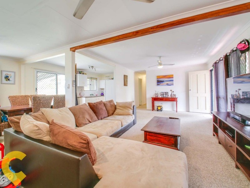 4 Jason Crescent, Beachmere QLD 4510