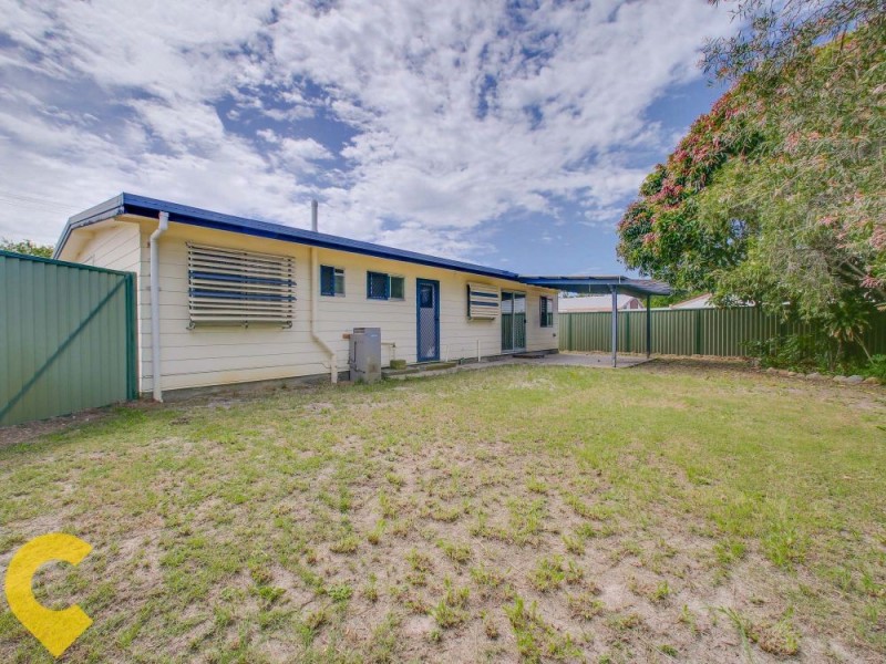 4 Jason Crescent, Beachmere QLD 4510