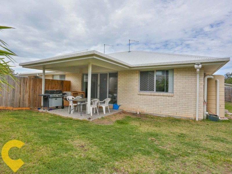 11 Thistle Street, Upper Caboolture QLD 4510