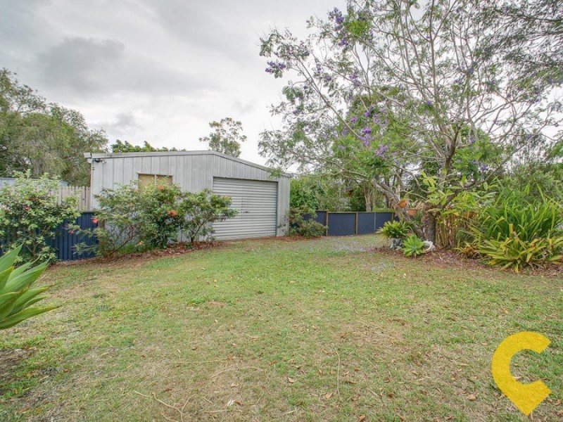 6 Hall Rd, Elimbah QLD 4516