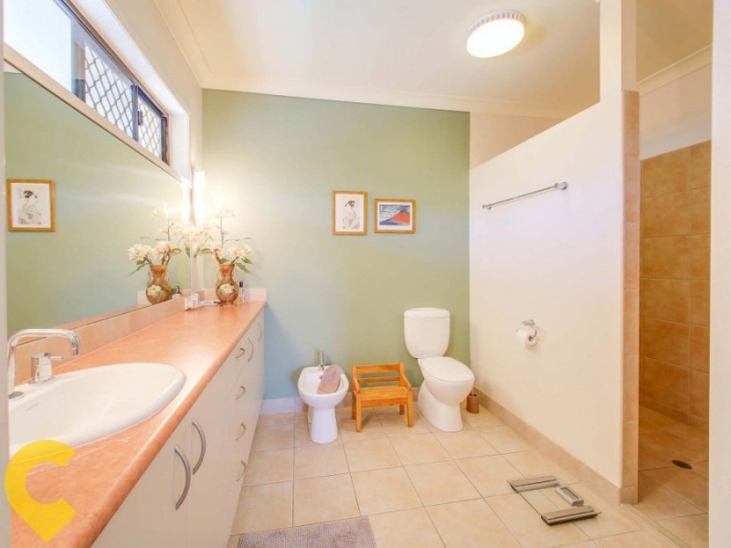 28-32 Three Ponds Place, Elimbah QLD 4516