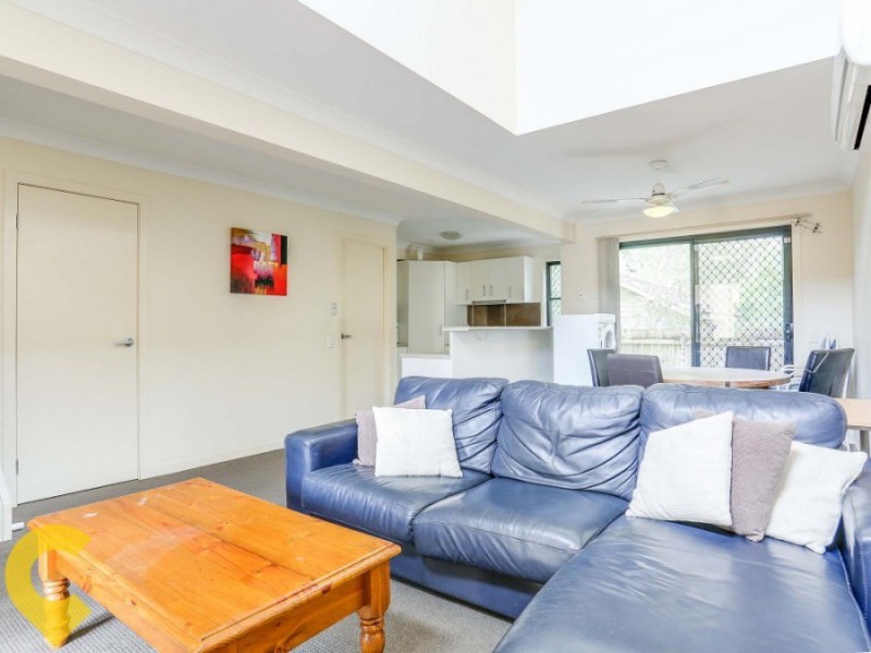 6/3-5 Mary Street, Caboolture QLD 4510