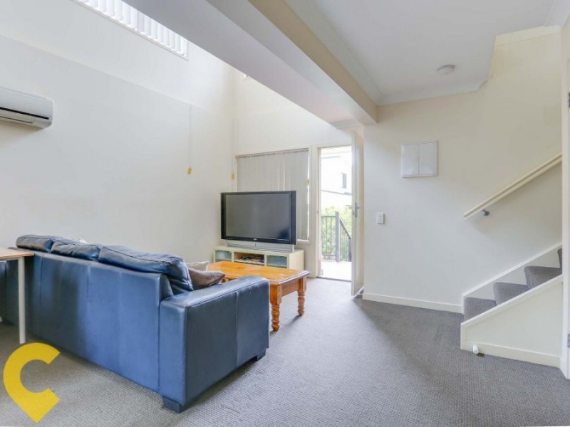 6/3-5 Mary Street, Caboolture QLD 4510