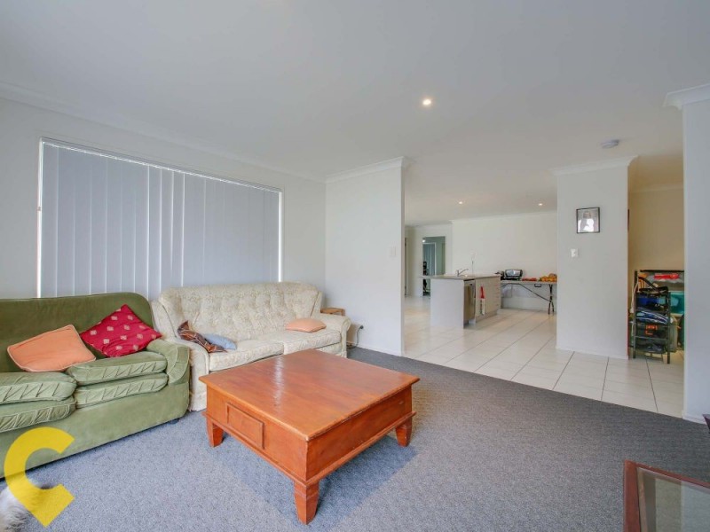 5 Treefrog Street, Ningi QLD 4511