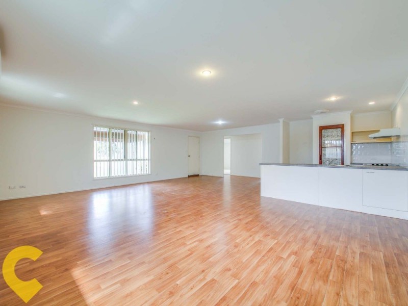 7 Cronulla Place, Sandstone Point QLD 4511