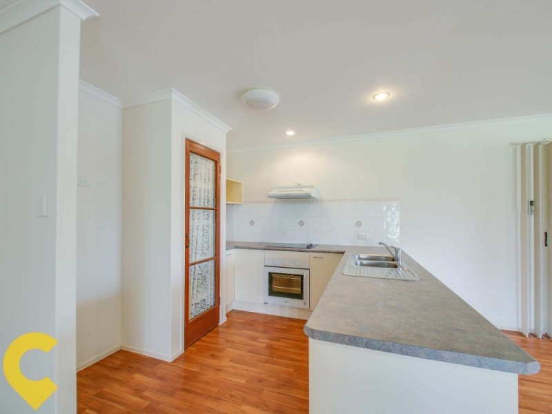 7 Cronulla Place, Sandstone Point QLD 4511