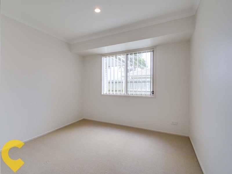 7 Cronulla Place, Sandstone Point QLD 4511