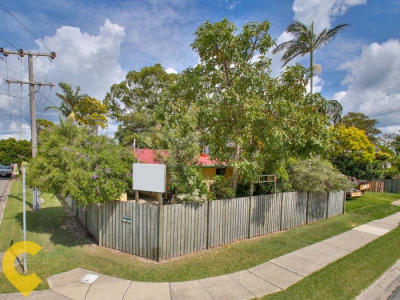 11 Ewart Street, Deception Bay QLD 4508