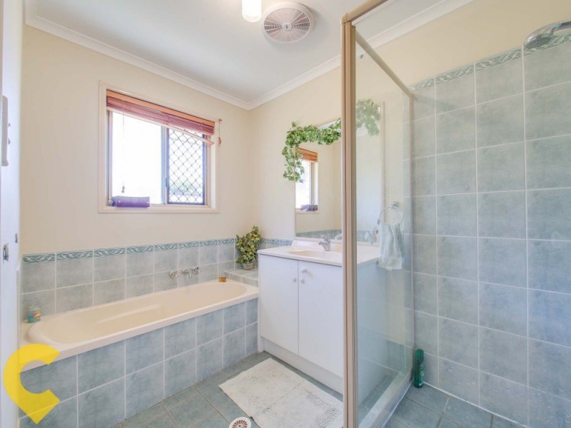 18 Ronald Court, Morayfield QLD 4506