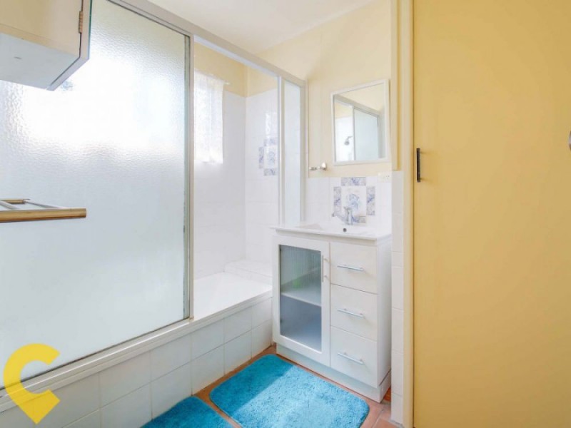 121 Maine Tce, Deception Bay QLD 4508