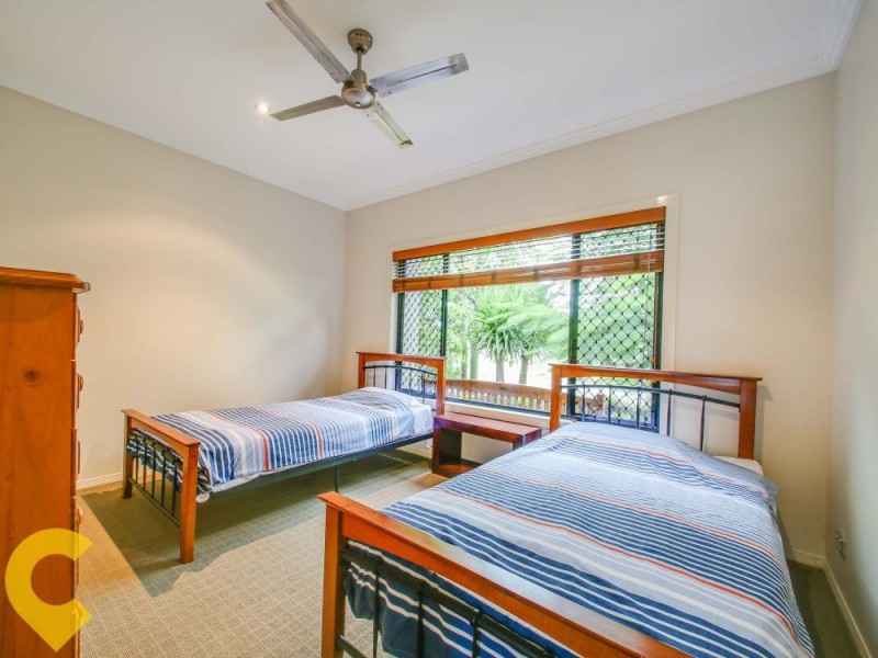 34 Raptor Parade, Banksia Beach QLD 4507