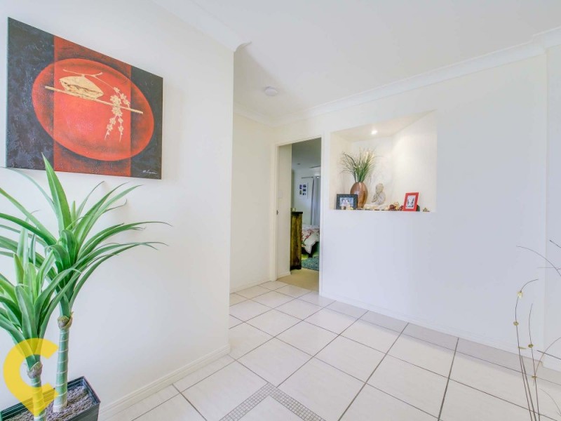 6 Cronulla Place, Sandstone Point QLD 4511
