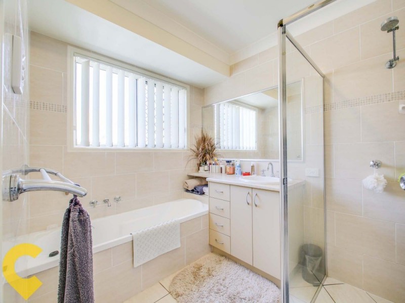 6 Cronulla Place, Sandstone Point QLD 4511