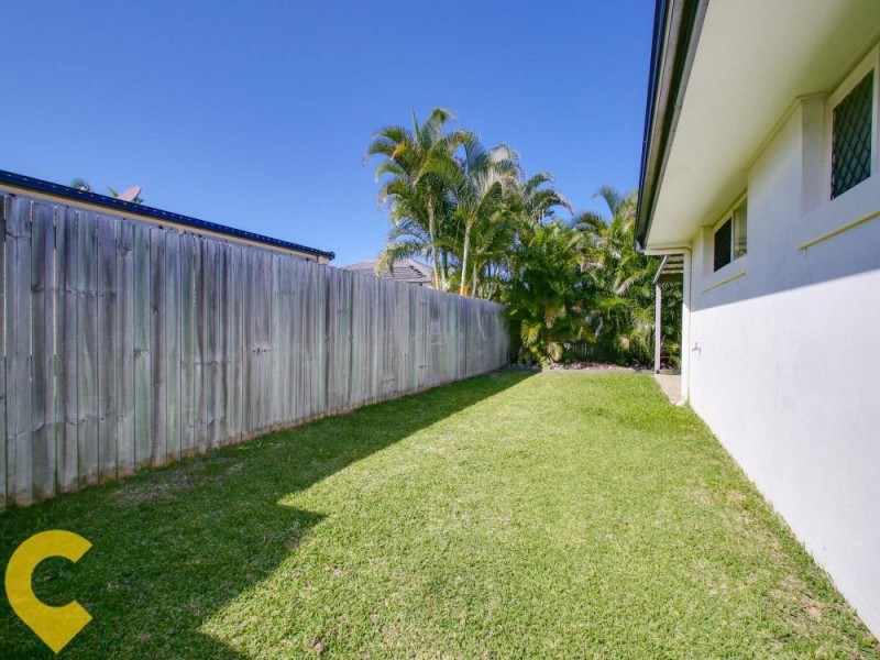 6 Cronulla Place, Sandstone Point QLD 4511