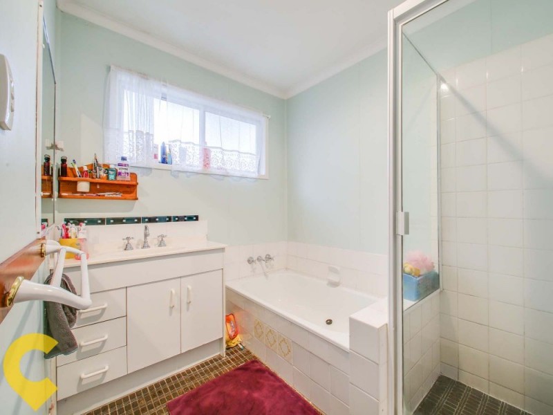 27 Paul Street, Kallangur QLD 4503