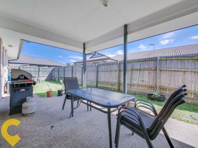 33-35 Riverbend Crescent, Morayfield QLD 4506