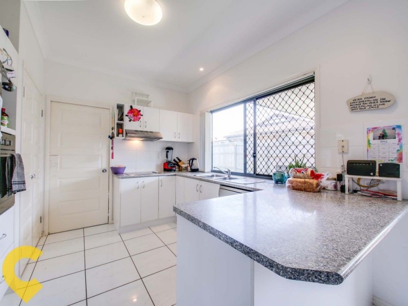 33-35 Riverbend Crescent, Morayfield QLD 4506