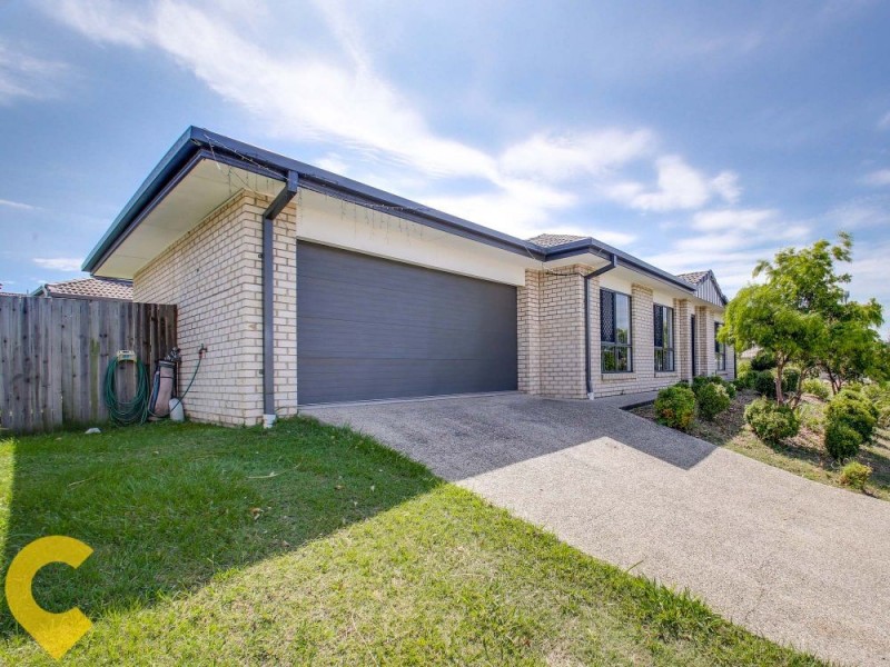 33-35 Riverbend Crescent, Morayfield QLD 4506
