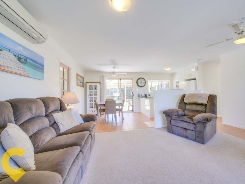 4 Hilldale Crescent, Morayfield QLD 4506