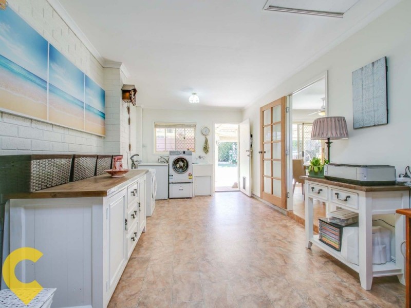 4 Hilldale Crescent, Morayfield QLD 4506