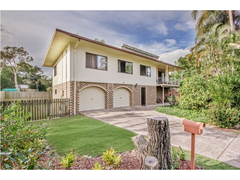 16 Coronation Avenue, Beachmere QLD 4510