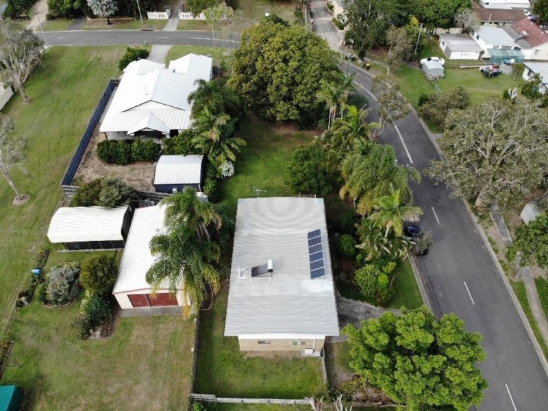 16 Coronation Avenue, Beachmere QLD 4510