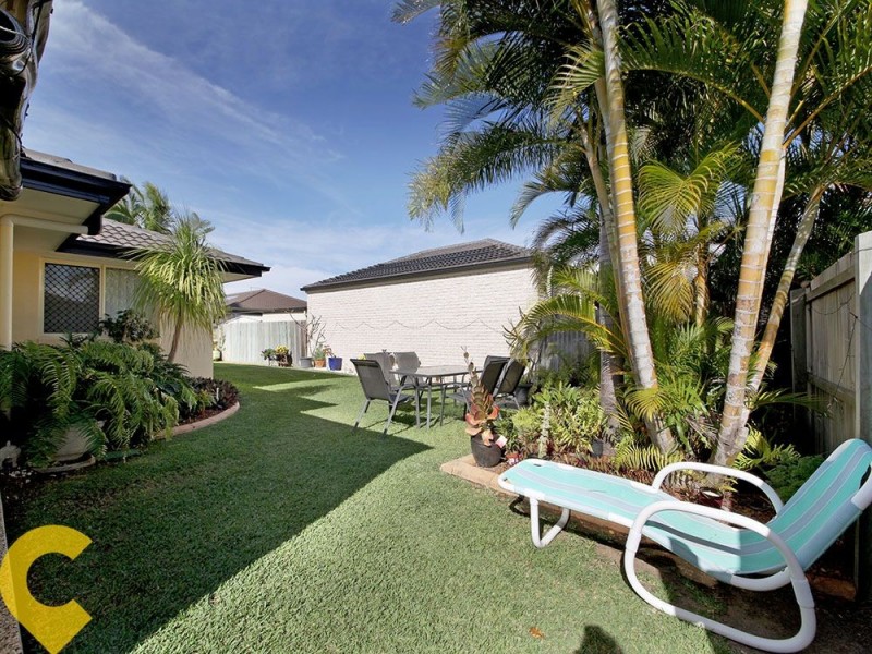 8 Cronulla Place, Sandstone Point QLD 4511