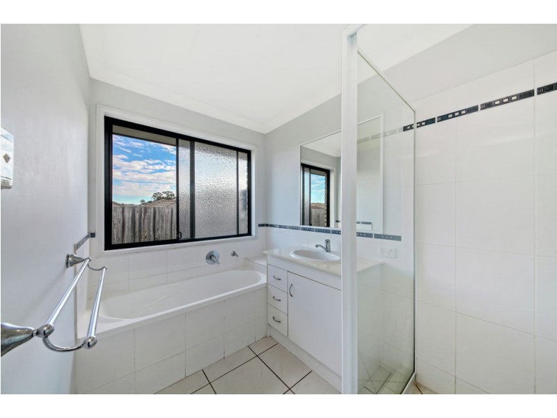 12 Drew Court, Morayfield QLD 4506