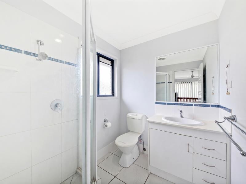 12 Drew Court, Morayfield QLD 4506