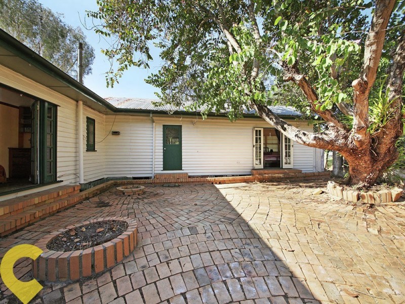 7 Boorogari Place, Petrie QLD 4502