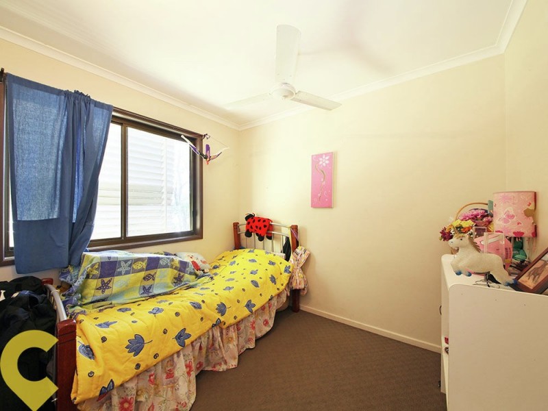 9 Moatah Drive, Beachmere QLD 4510