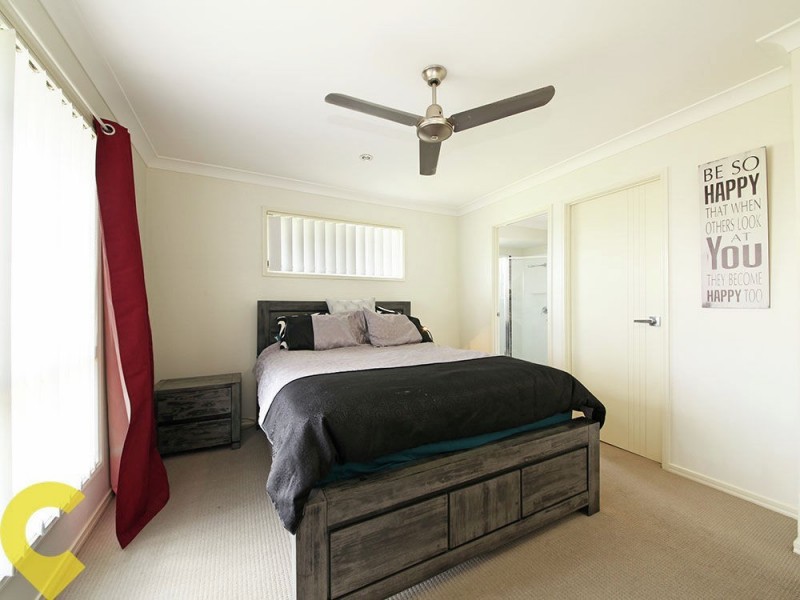 24 Bluejay Circuit, Morayfield QLD 4506