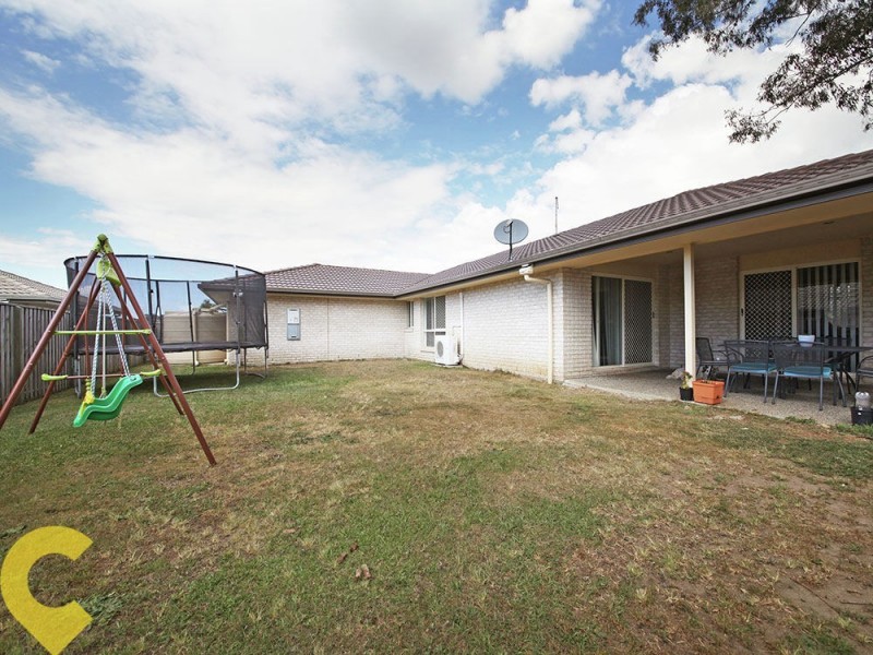 24 Bluejay Circuit, Morayfield QLD 4506